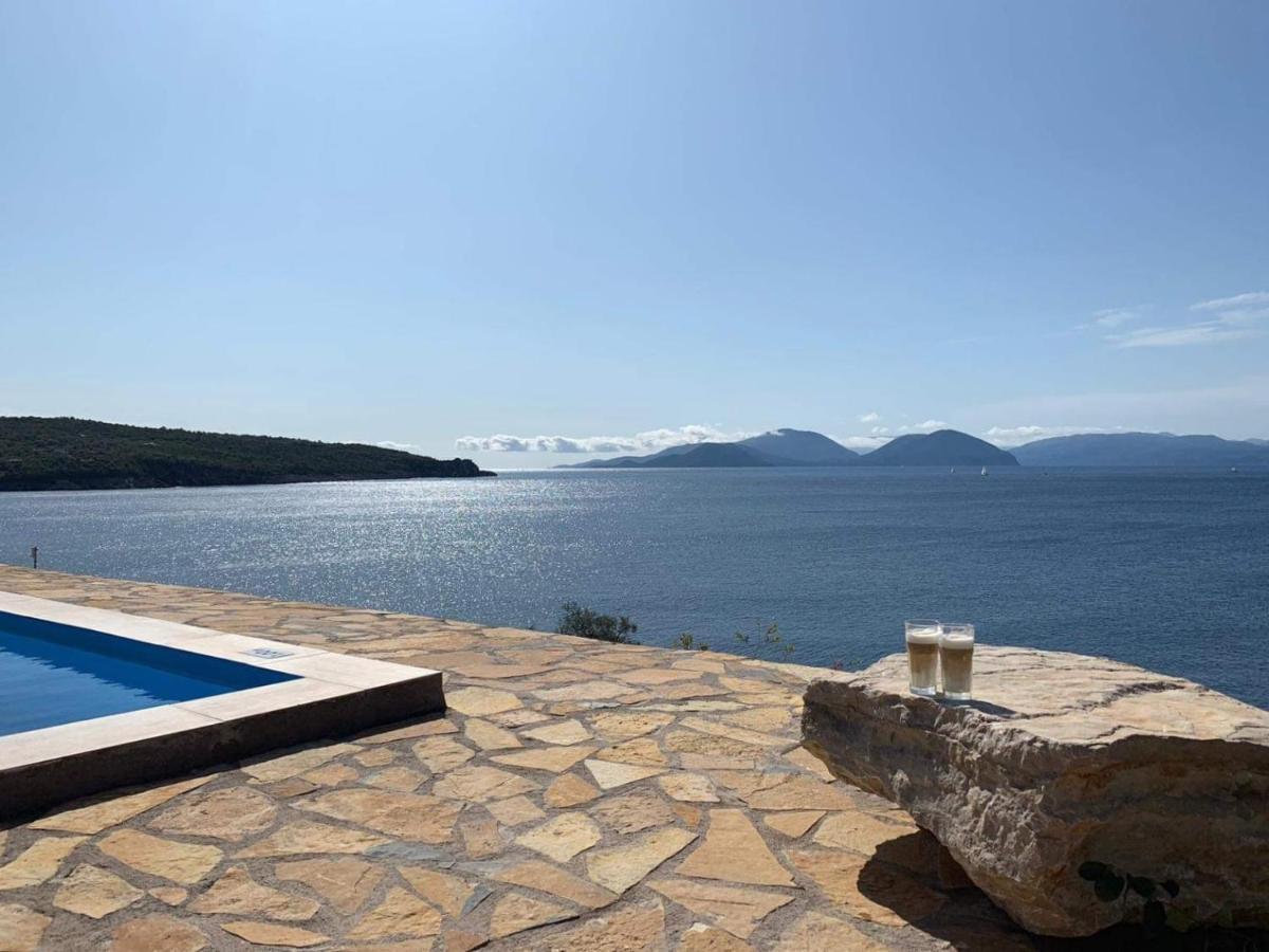 Amousso Beach Villas Marantochori Luaran gambar
