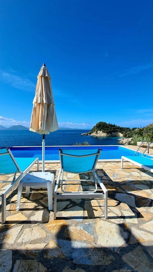 Amousso Beach Villas Marantochori Luaran gambar