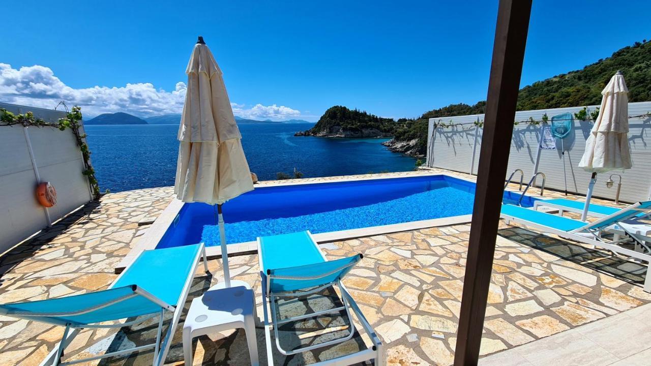 Amousso Beach Villas Marantochori Luaran gambar