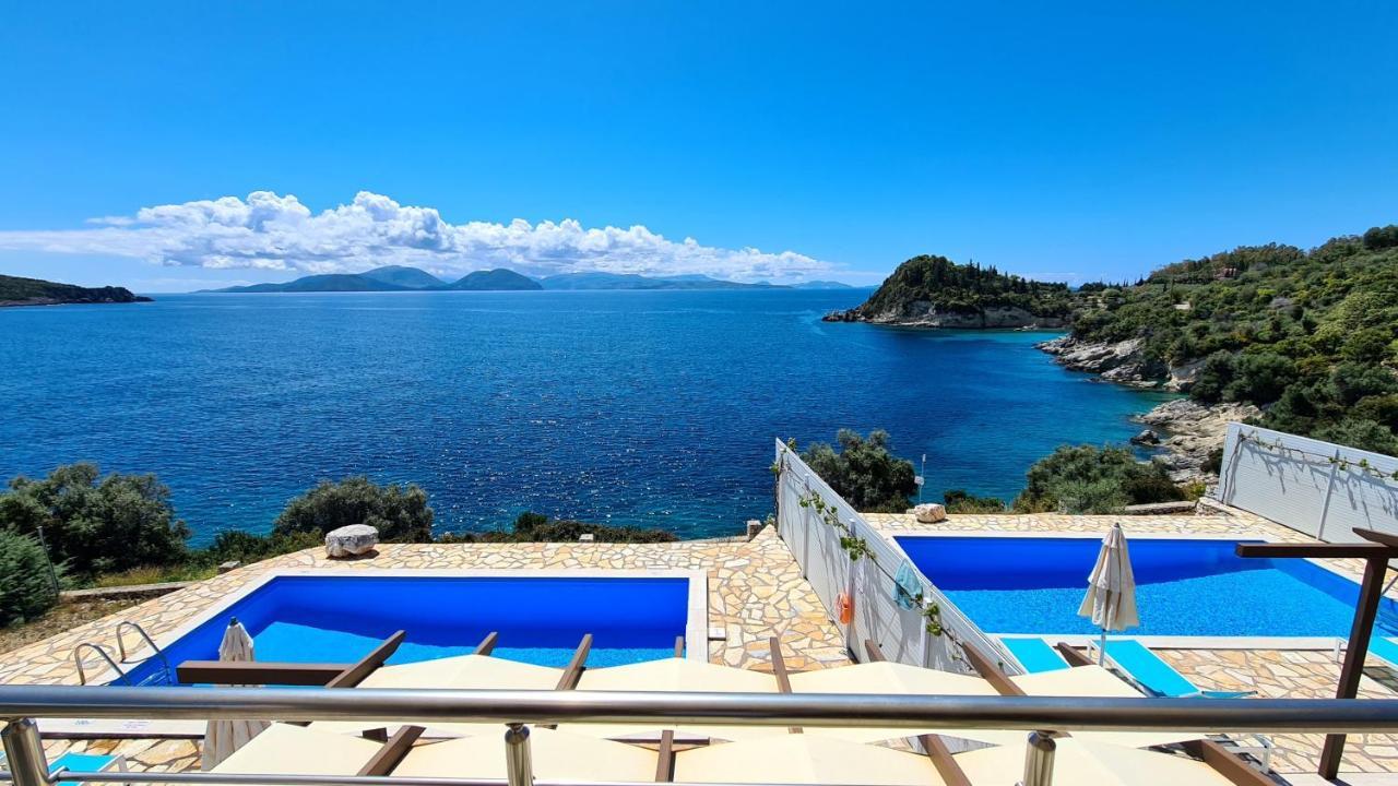 Amousso Beach Villas Marantochori Luaran gambar